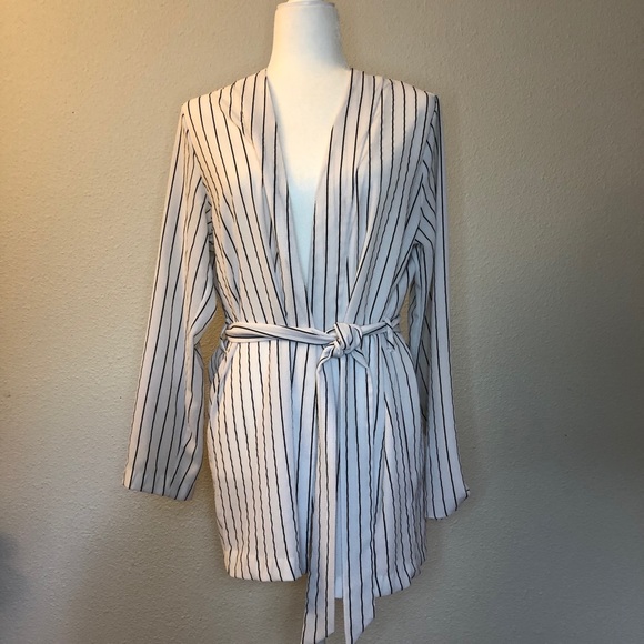 H&M Tops - Pinstriped Blouse